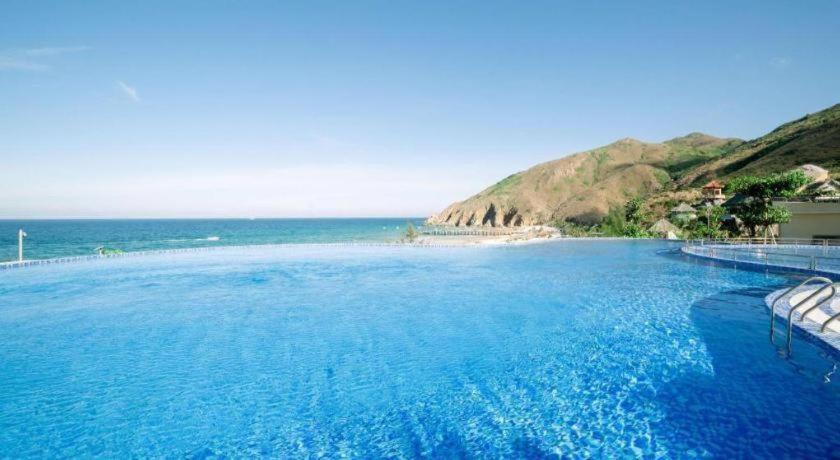 Kyco Peninsula Quy Nhon Resort Bagian luar foto